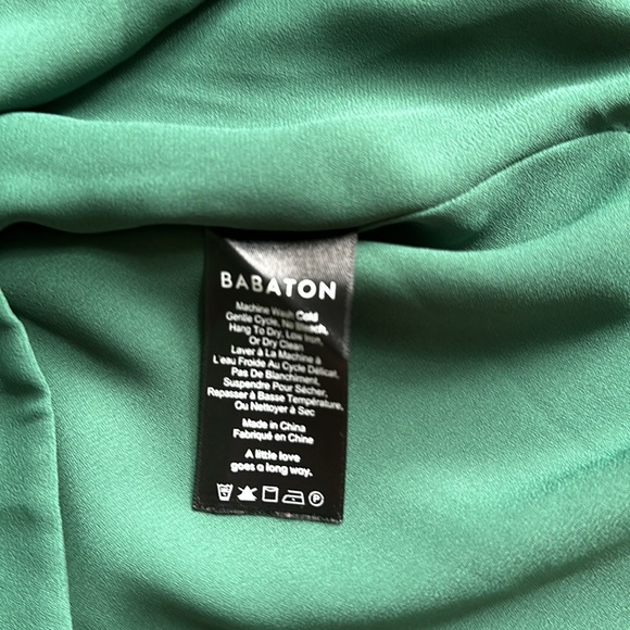 🌺🌺Babaton Sleeveless Top🌺🌺 - Picture 10 of 10